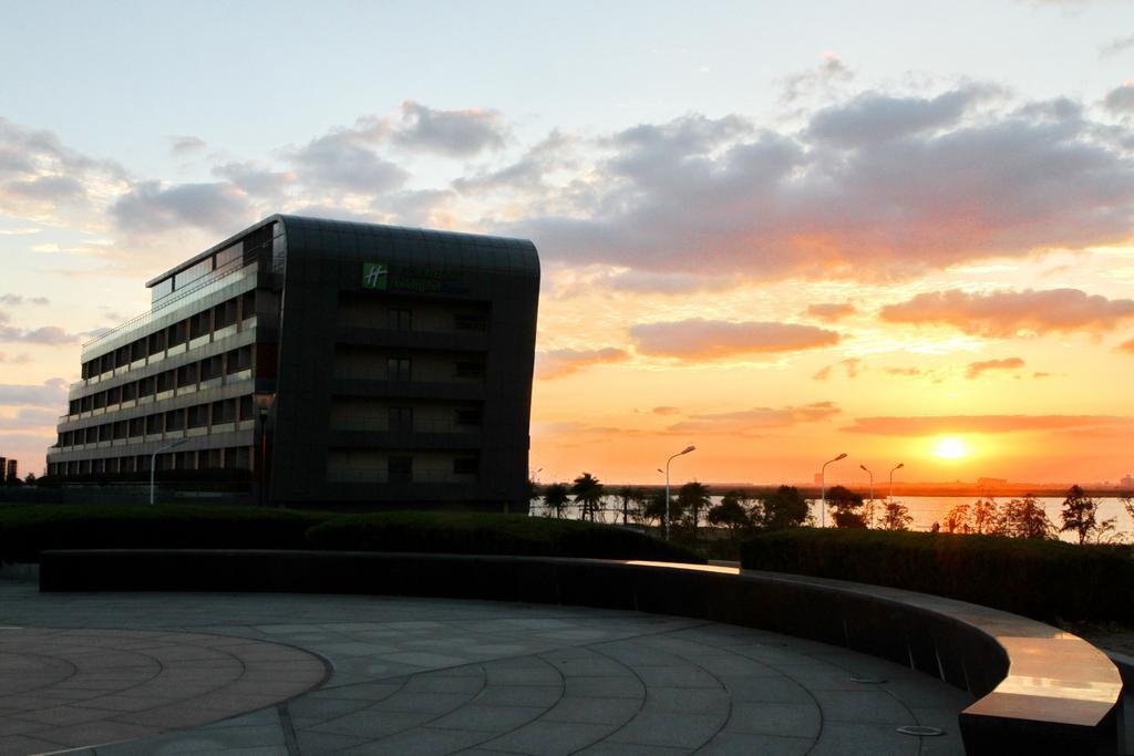 Holiday Inn Express Shanghai Nanhuizui Kültér fotó